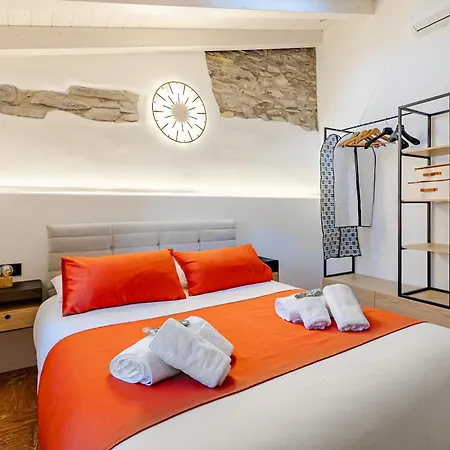 Holiday home Cantina 10 - Authentic Stone Retreat - *