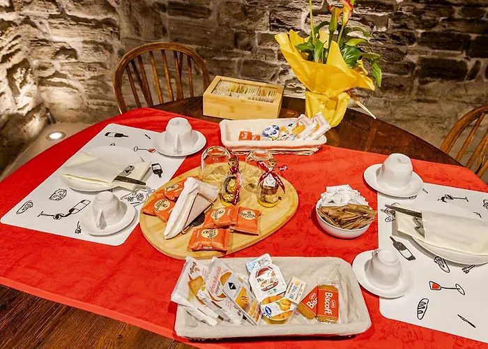בית נופש Cantina 10 - Authentic Stone Retreat -